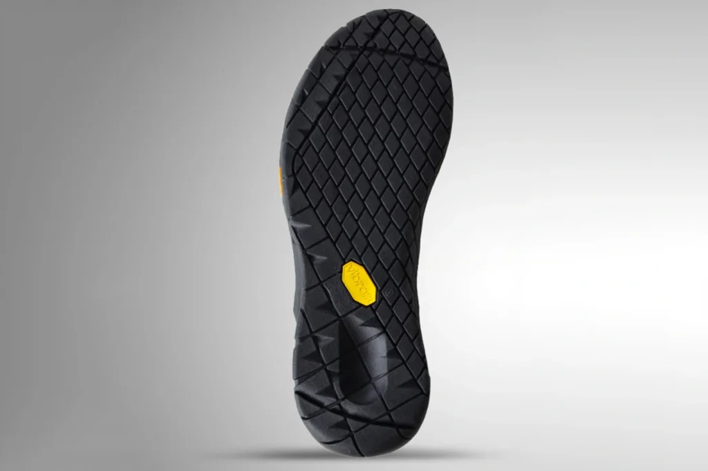 vibram-outsole-3d-render-diamond-tread